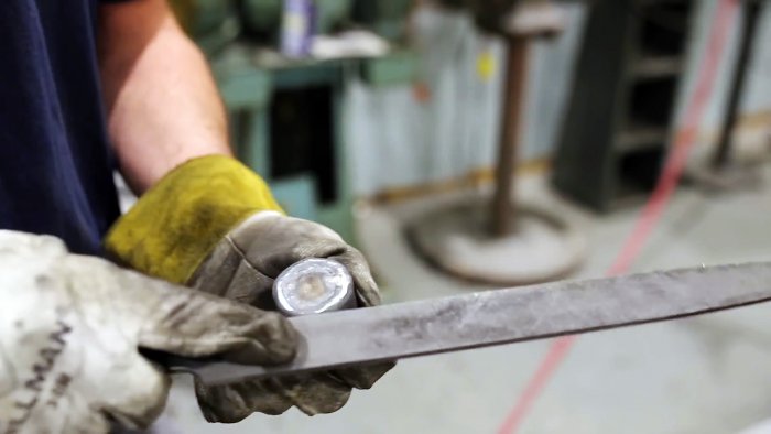 Как удалить шов внутри круглой трубы