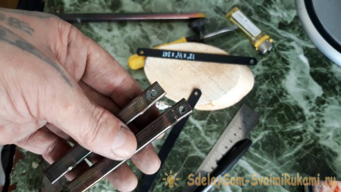 Как сделать мини ножовку по металлу для работы в труднодоступных местах