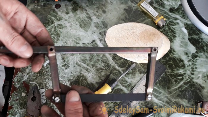 Как сделать мини ножовку по металлу для работы в труднодоступных местах