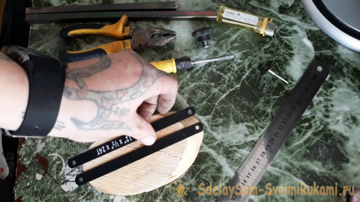 Как сделать мини ножовку по металлу для работы в труднодоступных местах