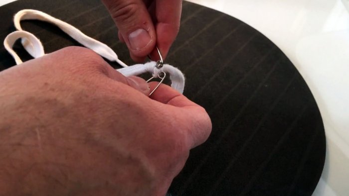 Как легко развязать тугой узел на шнурке или веревке