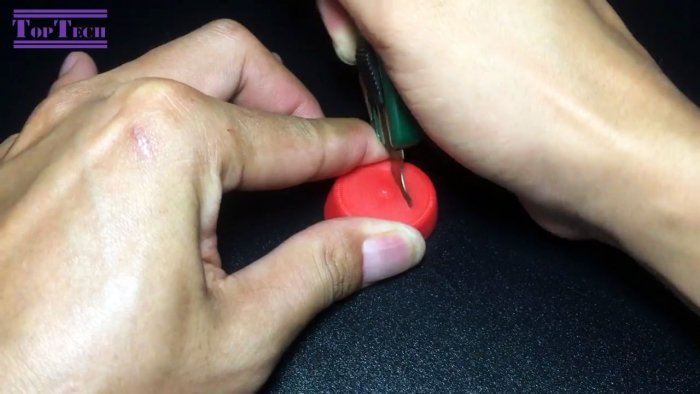 Как сделать вольтметр без питания