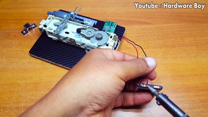 Как из DVD привода сделать электронный замок