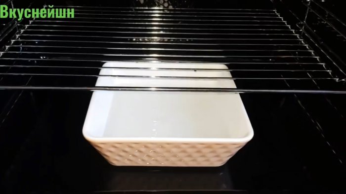 Просто кладем скумбрию в банку и забываем про рукав для запекания