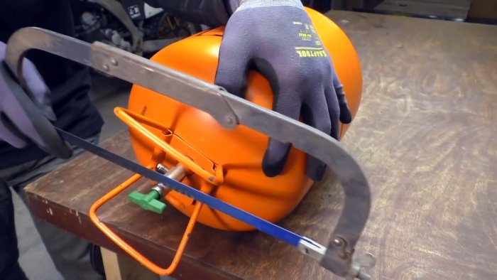 Пескоструйная установка из авто свечи и небольшого газового баллона