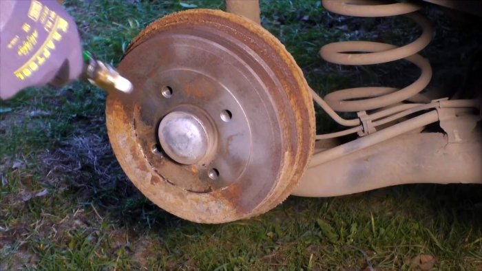 Пескоструйная установка из авто свечи и небольшого газового баллона