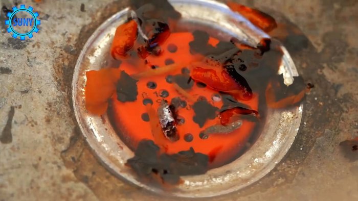 5 полезных поделок из горлышек и ручек пластиковых бутылок