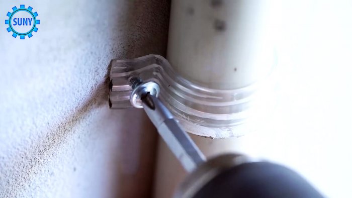 5 полезных поделок из горлышек и ручек пластиковых бутылок