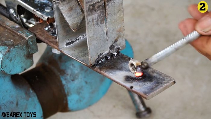 5 приспособлений которые можно сделать для дрели и расширить ее возможностей