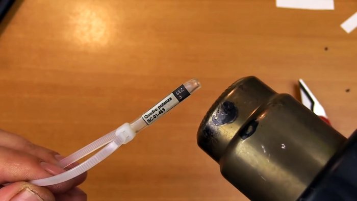 10 идей как с помощью кабельной стяжки аккуратно прокладывать и маркировать провода