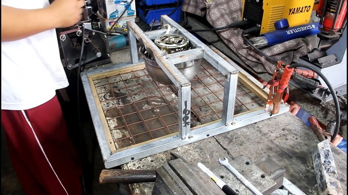 Как сделать вибросито с двигателем от стиралки для отсева песка