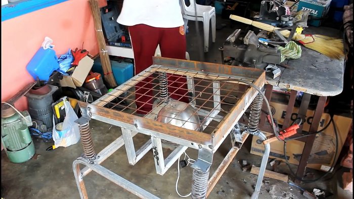 Как сделать вибросито с двигателем от стиралки для отсева песка