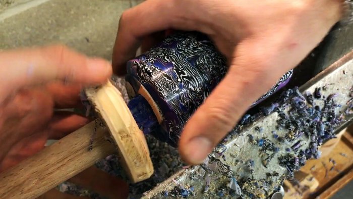 Как переплавить крышки от ПЭТ бутылок в полезный инструмент