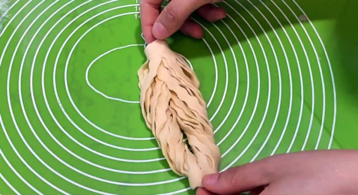 Хрустящая пахлава тает во рту