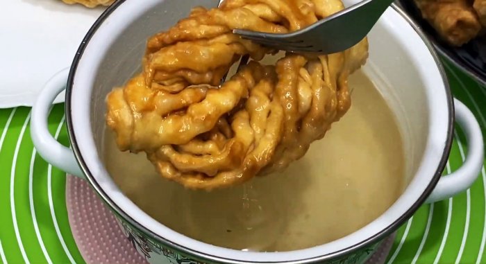 Хрустящая пахлава тает во рту