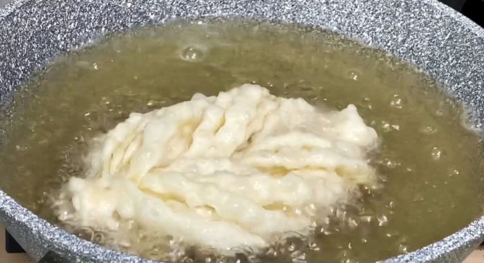 Хрустящая пахлава тает во рту