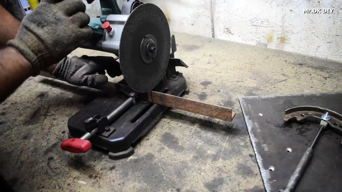 Как из тормозной колодки и газлифта сделать кондуктор для быстрой сварки