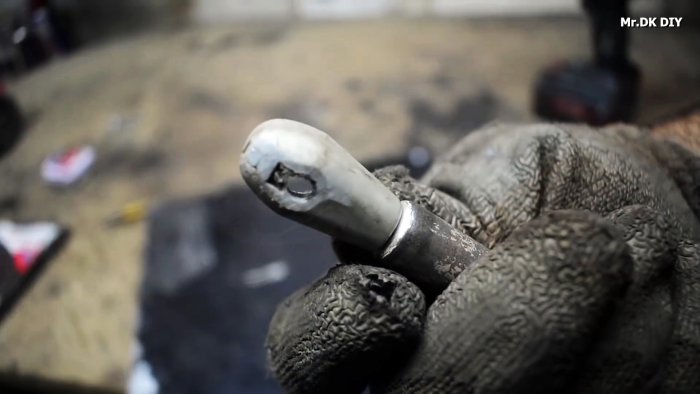 Как из тормозной колодки и газлифта сделать кондуктор для быстрой сварки