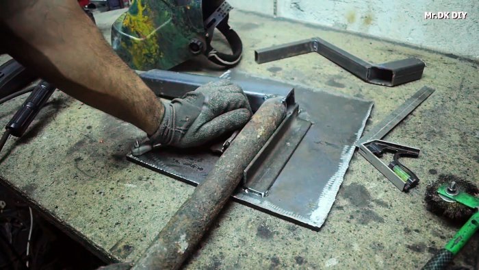 Как из тормозной колодки и газлифта сделать кондуктор для быстрой сварки