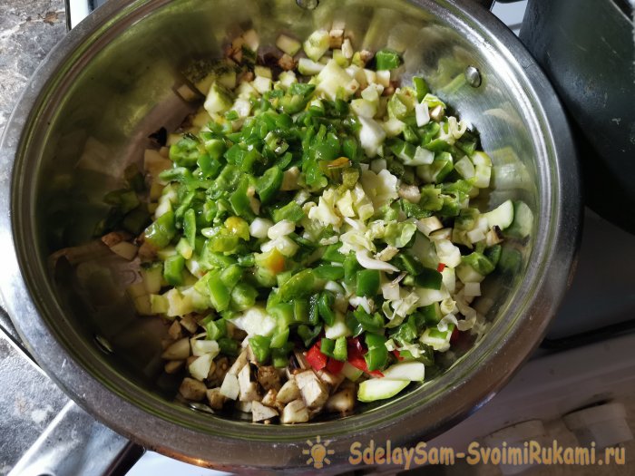 2 варианта как можно вкусно избавиться от старых овощей