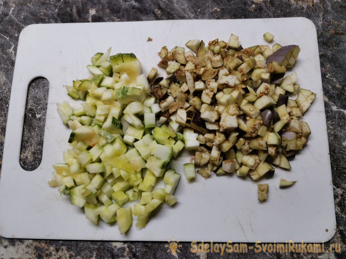 2 варианта как можно вкусно избавиться от старых овощей