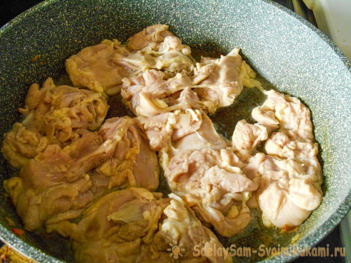 Лепестки из курицы к новогоднему столу