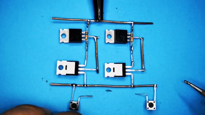 Как сделать схему управления двигателем Включение и реверс двумя кнопками