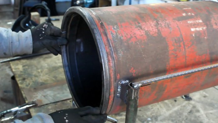 Как сделать несложную печь для гаража из газового баллона
