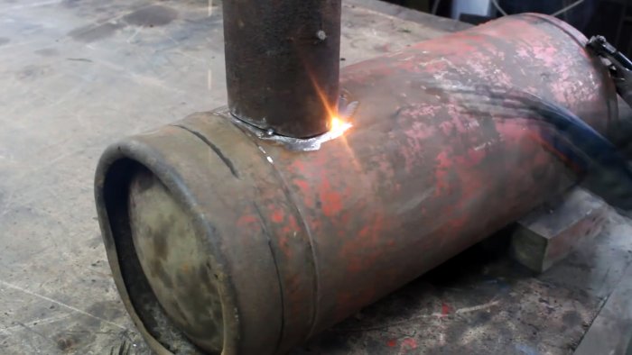 Как сделать несложную печь для гаража из газового баллона