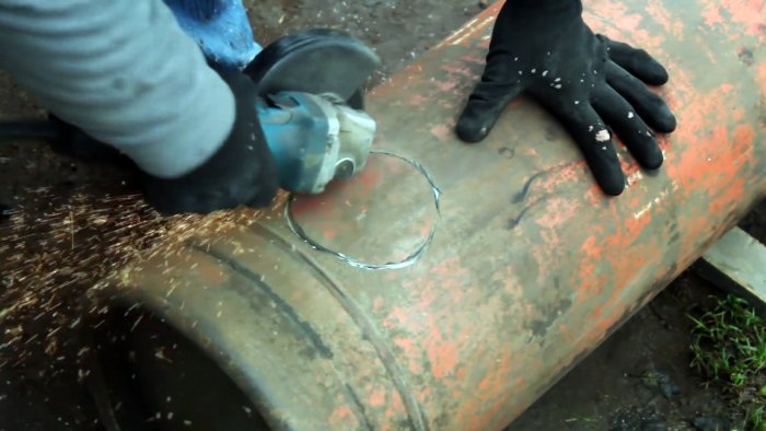 Как сделать несложную печь для гаража из газового баллона