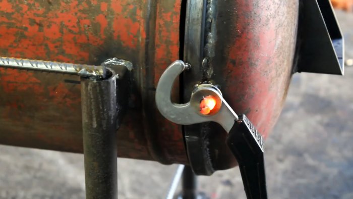 Как сделать несложную печь для гаража из газового баллона