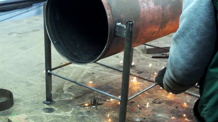 Как сделать несложную печь для гаража из газового баллона