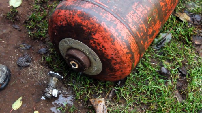 Как сделать несложную печь для гаража из газового баллона