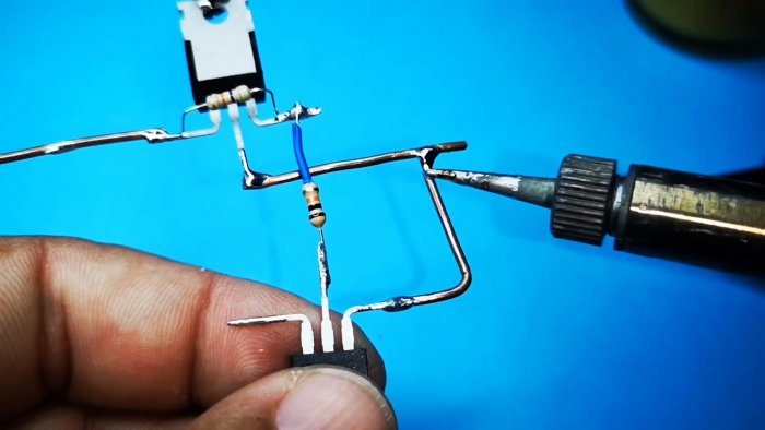 Управляем нагрузкой одной кнопкой Как сделать мощный фиксируемый ключ на MOSFET