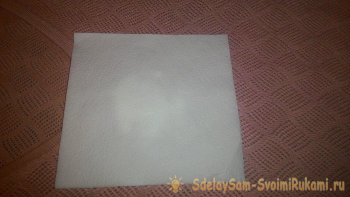 Лайфхак как удалить жирное пятно на одежде народными способами