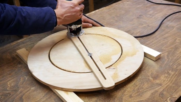 Как из старой ступицы сделать поворотный органайзер для инструмента