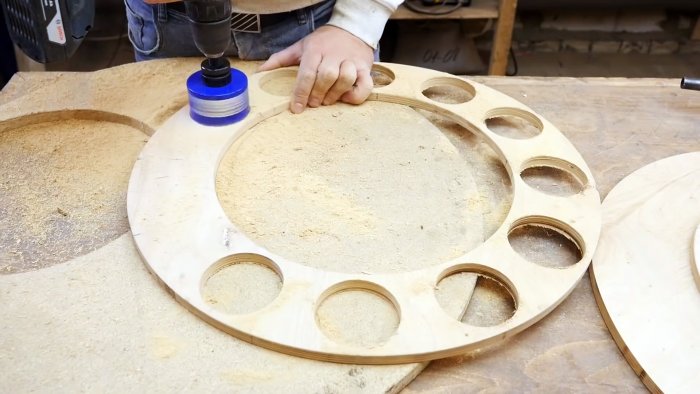 Как из старой ступицы сделать поворотный органайзер для инструмента