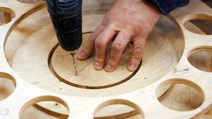 Как из старой ступицы сделать поворотный органайзер для инструмента