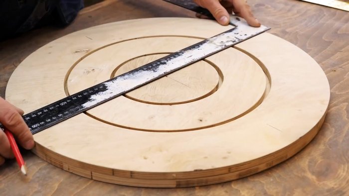 Как из старой ступицы сделать поворотный органайзер для инструмента