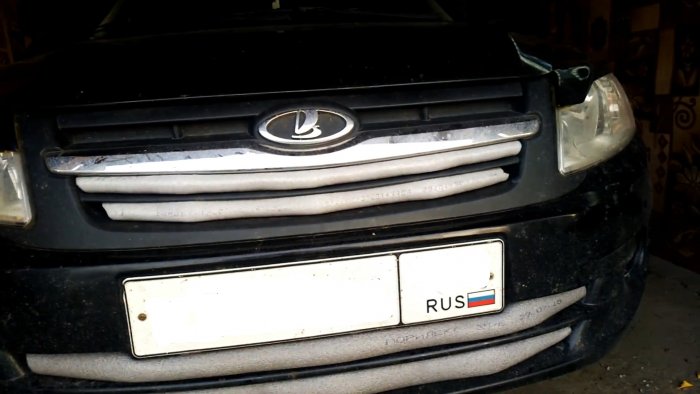 Как утеплить радиатор автомобиля быстро не открывая капота