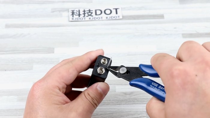 Как сделать аккумуляторную батарею 9 В с зарядкой от USB