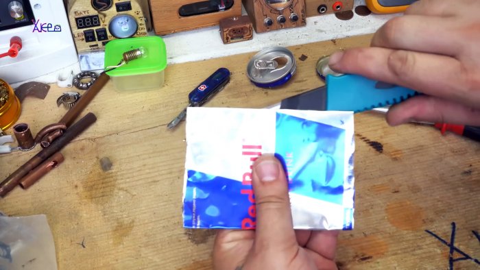 Как сделать простую антенну для цифрового ТВ из алюминиевой банки