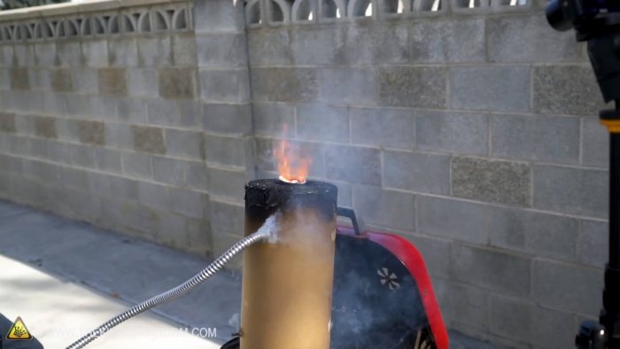 Как расплавить алюминий без горна в рулоне обычной бумаги