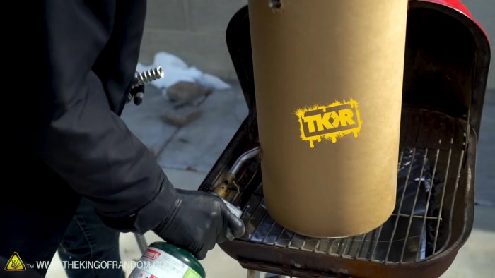 Как расплавить алюминий без горна в рулоне обычной бумаги