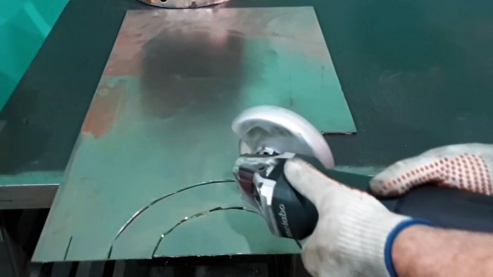 Как из небольшого газового баллона сделать угольный гриль