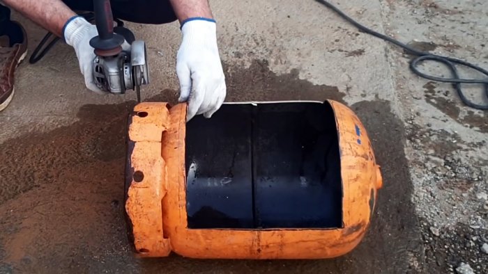 Как из небольшого газового баллона сделать угольный гриль
