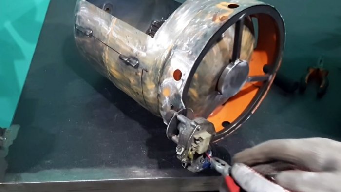 Как из небольшого газового баллона сделать угольный гриль