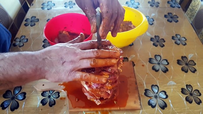 Как из небольшого газового баллона сделать угольный гриль