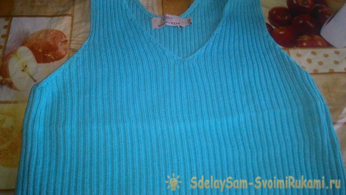 Лайфхак как удалить губную помаду с одежды