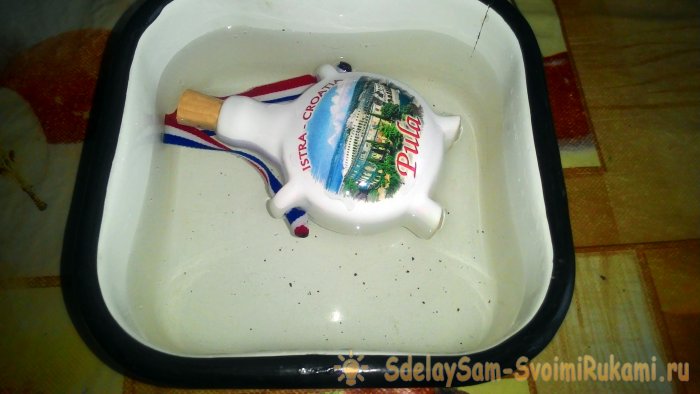 Лайфхак Как убрать застарелые пятна и желтизну на сувенирах